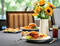 Atlanta Evergreen Lakeside Resort - sarapan