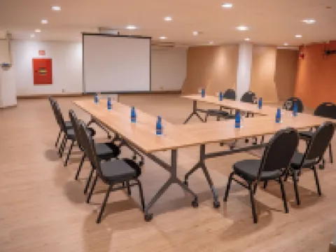 فيهاريتو غواروجا هوتل آند سبا فنادق في کواروخا