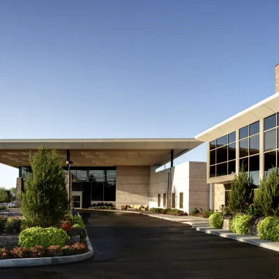 Indianapolis Marriott East Hotels near Warren Township