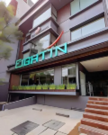 Eightin Hotel Sudirman Jakarta Hotel dekat Jakarta Convention Center