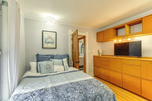 Century Old Farmhouse in Fulton: 6 Mi to Town! - 3-Star