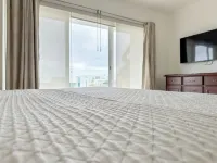 4-bedroom House in Manta with WiFi, AC. Security 24/7