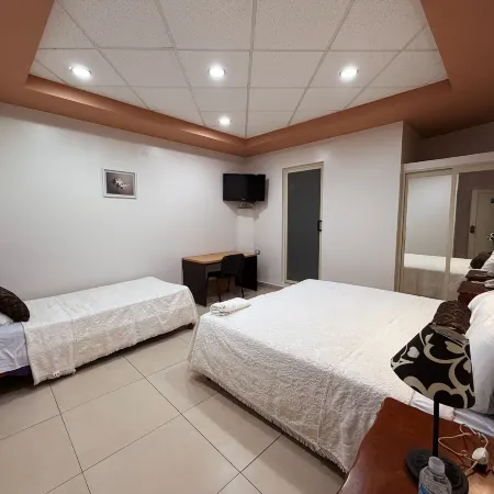 Rolovi Xalapa Hotel