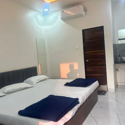 MORESHWAR PRIDE & RESIDENCY Hotels near Ajanta Caves