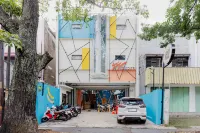 Sans Stay Wonder Karapitan Hotels in Bandung City