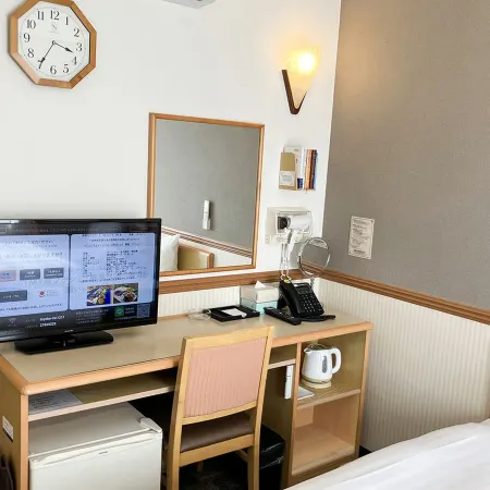 Toyoko Inn Kagoshima Temmonkan No 2 Отели рядом с достопримечательностью «Железнодорожная станция Кагосима»