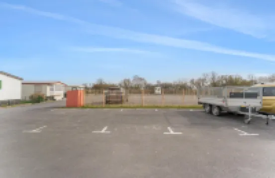 Cosy Mobile Home Surrounded by Nature