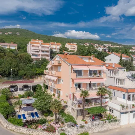 Apartments Zorica