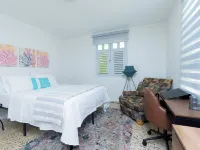 Casa Lula Beach Retreat, 3BR Near Coast, Arecibo Comfort, Nature & Relaxation Hotels in Arecibo