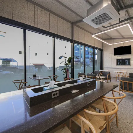 Gwangju Gwangsan-gu Hanam Hound Hotel