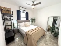 Downtown 1 or 2 Bedroom Stay - Walk to Ferry -  Apartamentos vacacionales
