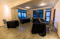 Homefree Hotel by signature