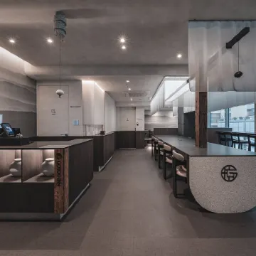 GOYOO旅館與木屋 鄰近聖水洞咖啡街的酒店