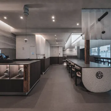 GOYOO INN & CABINS Отели рядом с достопримечательностью «Станция метро Cheongdam»