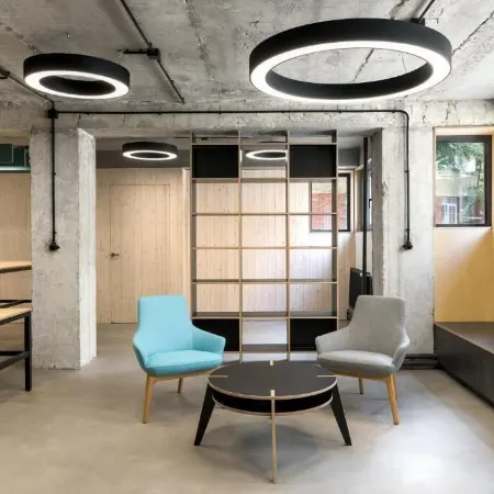 Izy Stay Hostel Bratislava Отели рядом с достопримечательностью «Славин»