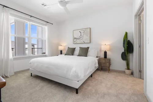 Skyline Modern 2BR 2BA | Open Layout