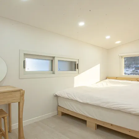 Chuncheon Yunseuljae Pension