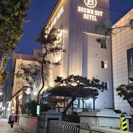 Daegu Daemyeongdong Brown Dot Seongdangmot Branch