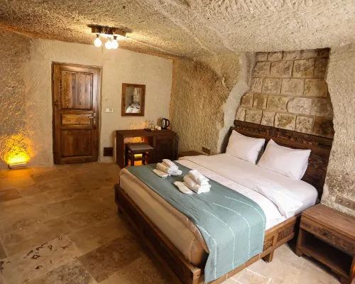 Kayaharman Cave Suites Hotels in Nar