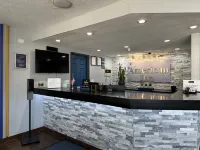 American Inn Cedar Rapids South - 2-Star