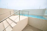 Days Inn by Wyndham Playa del Carmen - مسبح على السطح