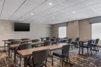ハンプトン イン & スイーツ ウエストベンド