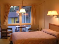 Town'n Country Motor Inn