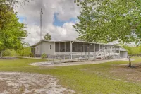 Quiet North Florida Charm Awaits - 3-Star