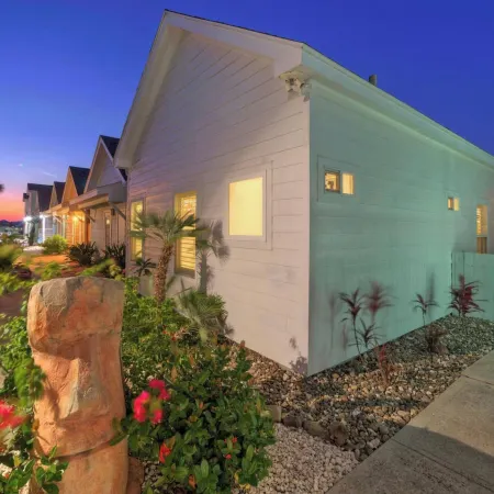 Clamshell Cottage by AvantStay