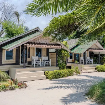 帕岸島海灘度假飯店 瓶子海滩附近的飯店