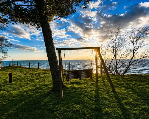Spacious 5-bedroom A-Frame in South Haven with view of Lake Michigan Hotels in Casco Township