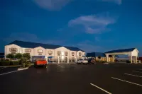 Days Inn by Wyndham Troy - parking