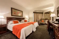 Hotel Alvalade - พร้อมระเบียง