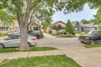 Walk to Macken Park! 5min to Downtown KC - 2-Star