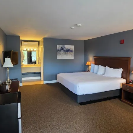 Birch Knoll Motel