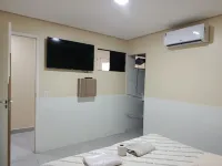 Hotel cowboy Hotels near Interlagos