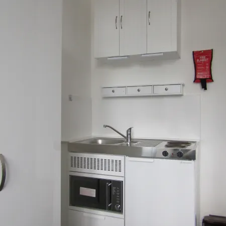 Cozy Studio Rental with Private Facilities in Greater London Отели в г. Бексли