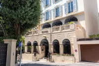 Hotel De Monaco