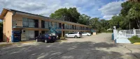 Travelers Inn Gainesville - Bãi đậu xe