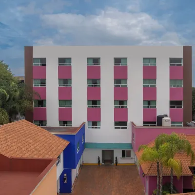 Hotel & Villas Panamá Hotels near Arena Ciudad de Mexico