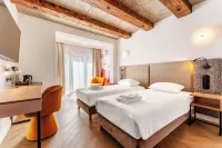 Art Queen Aparthotel Hotels in 