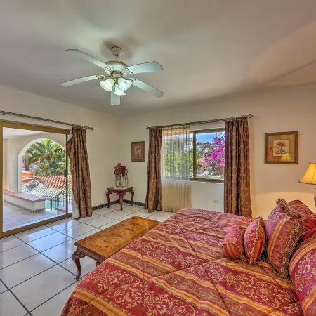 Luxe Cabo Retreat: Terrace w/ Stunning City Views!