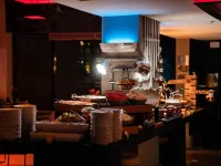 Radisson Red Campinas - breakfast