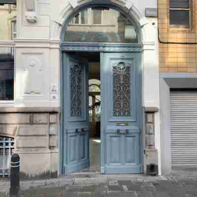Maison d'Artiste Hotel Exterior