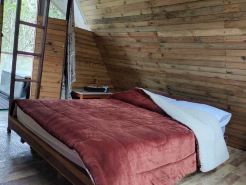 cabaña con baño interno, en el balcón jacuzzi
