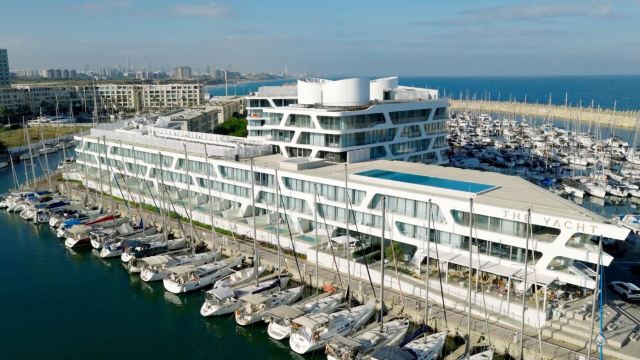The Yacht – Limited Edition by Fattal