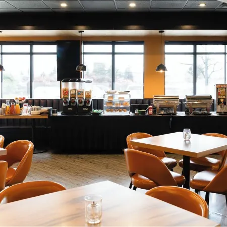 Ramada by Wyndham Surrey/Langley