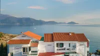 Namhae Opera House Pension - Balkoner