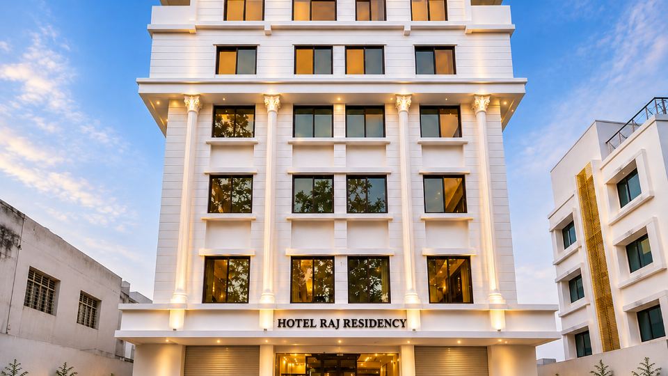 Hotel Raj Residency Jalgaon