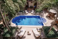 Hotel Plaza Colon - Granada Nicaragua - ที่มีสระว่ายน้ำ